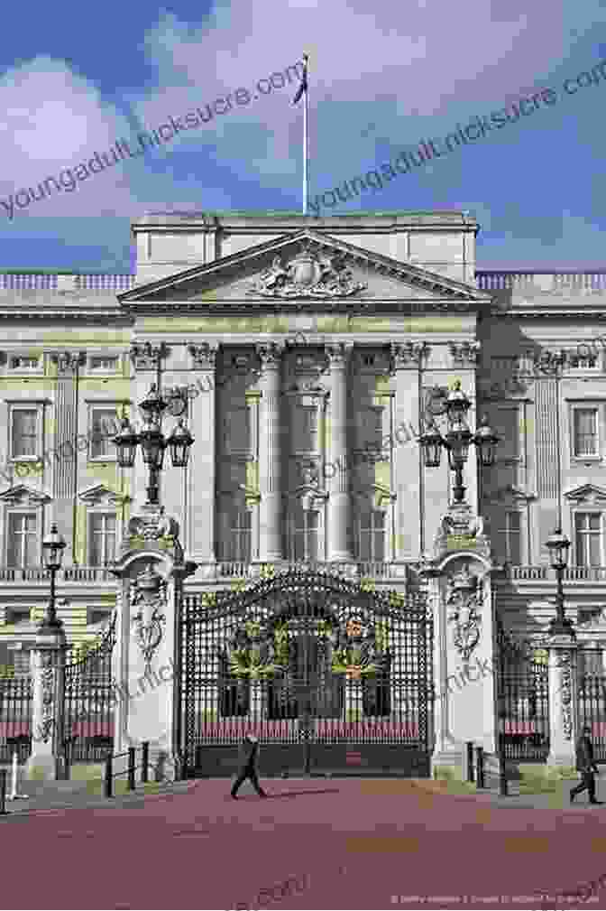 Buckingham Palace, London, Is The Official Residence Of The British Monarch. It S A London Thing: How Rare Groove Acid House And Jungle Remapped The City (Music And Society)